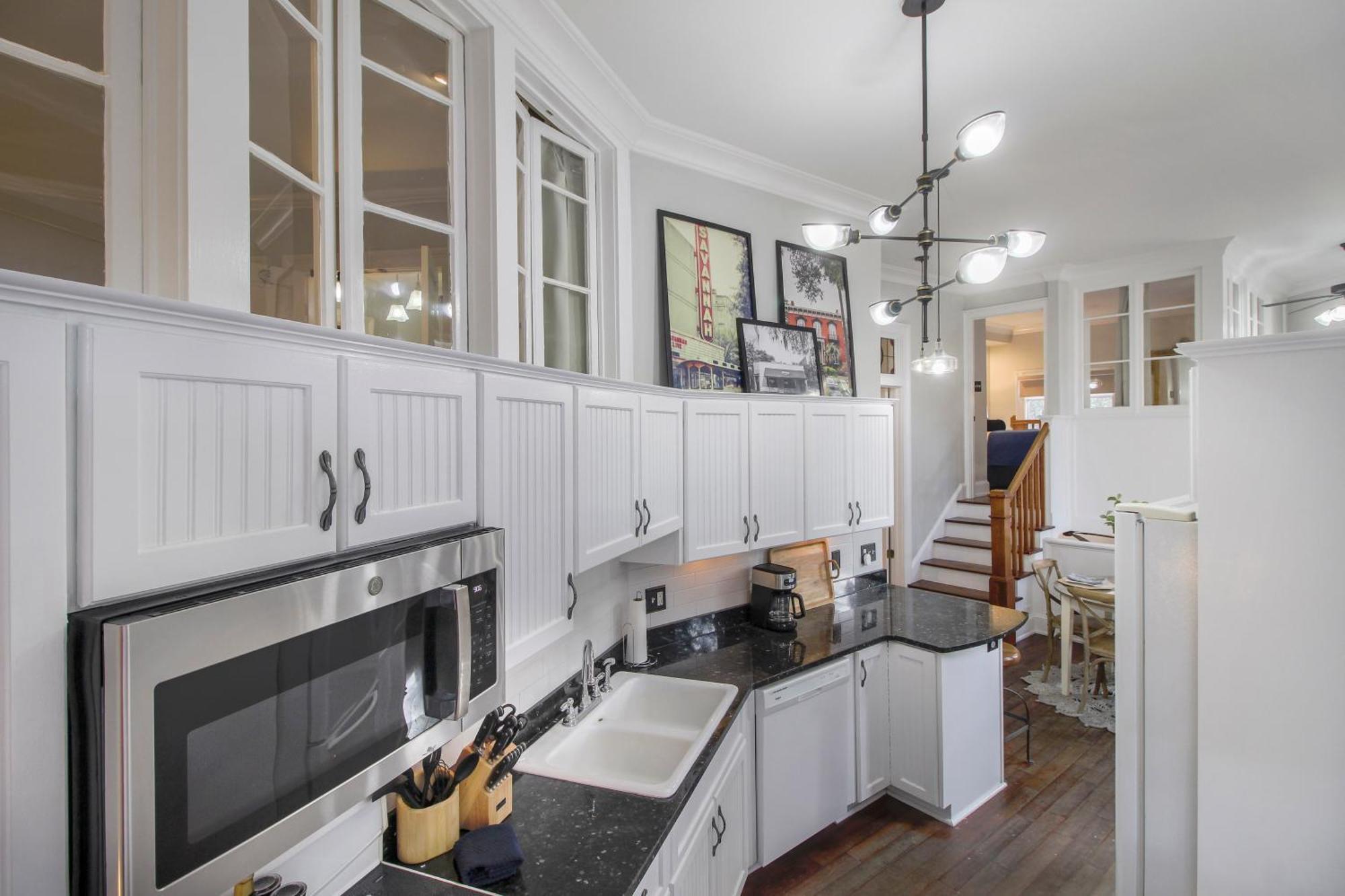 Walk To It All In Downtown, Double King Beds Savannah Esterno foto